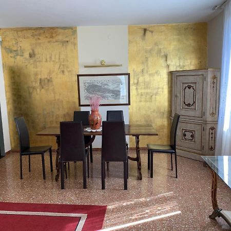 Corte Mosto Apartments Venesia Bagian luar foto