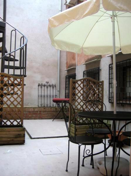 Corte Mosto Apartments Venesia Bagian luar foto