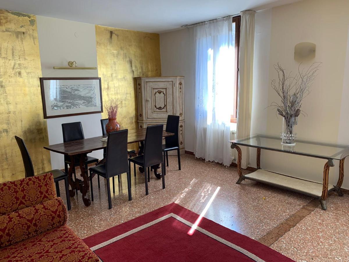 Corte Mosto Apartments Venesia Bagian luar foto