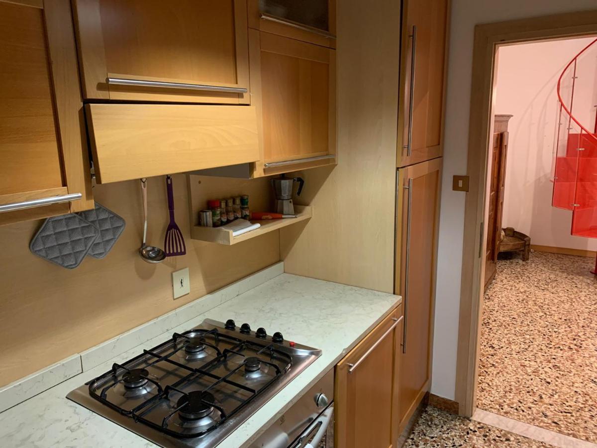 Corte Mosto Apartments Venesia Bagian luar foto